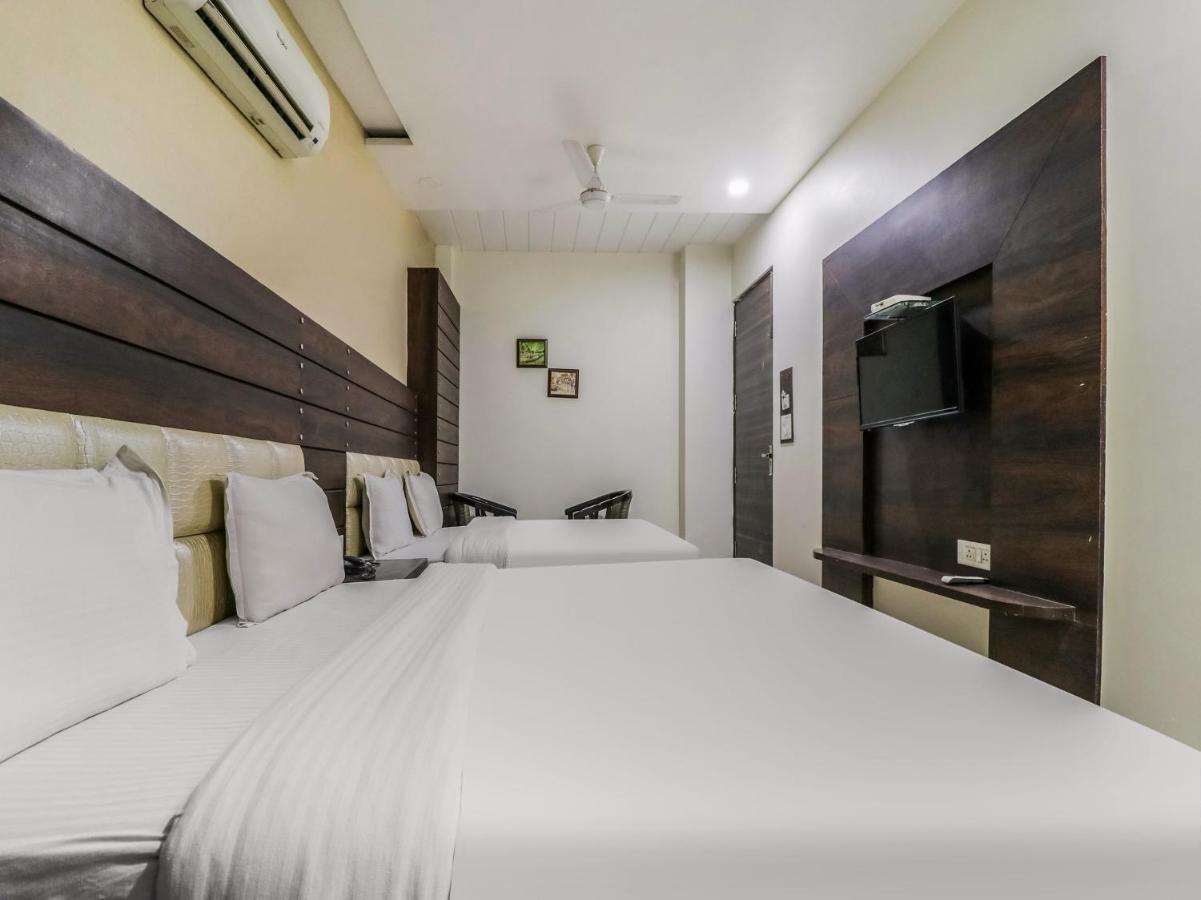 Oyo 1977 Hotel Grand Galaxy Amritsar Eksteriør billede